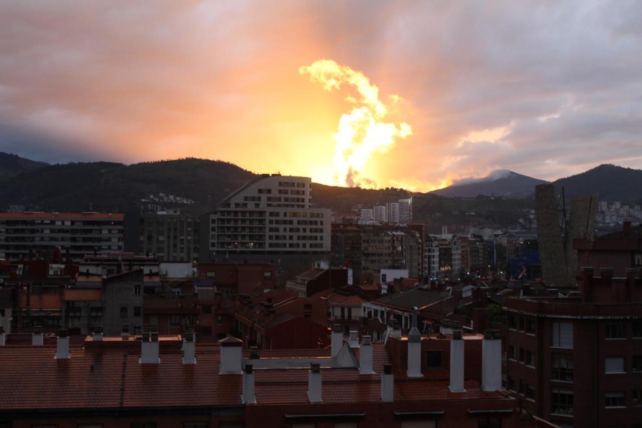 Bilbao Place Luaran gambar